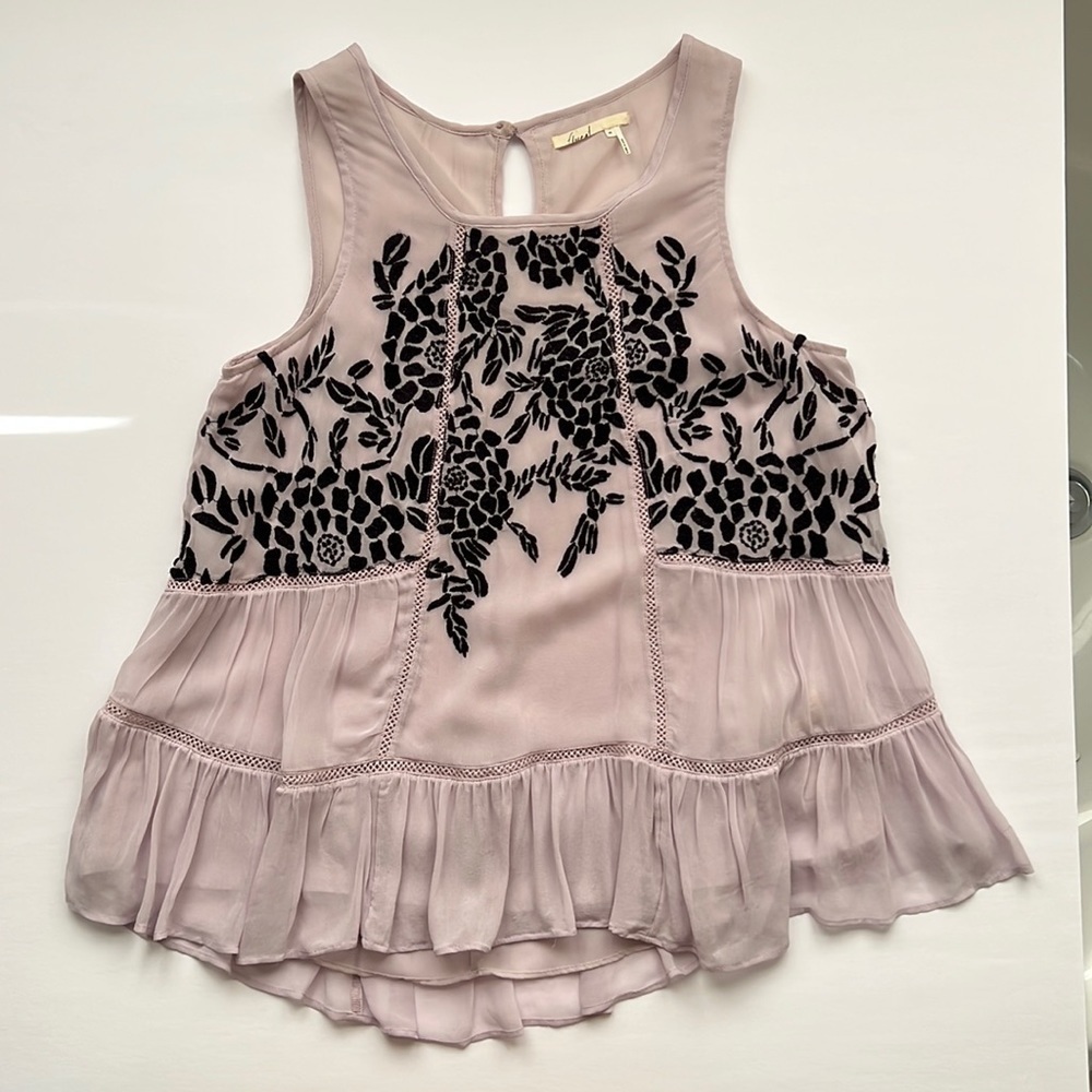 Anthropology Floreat sleeveless lavender with embroidery detail blouse Size XS